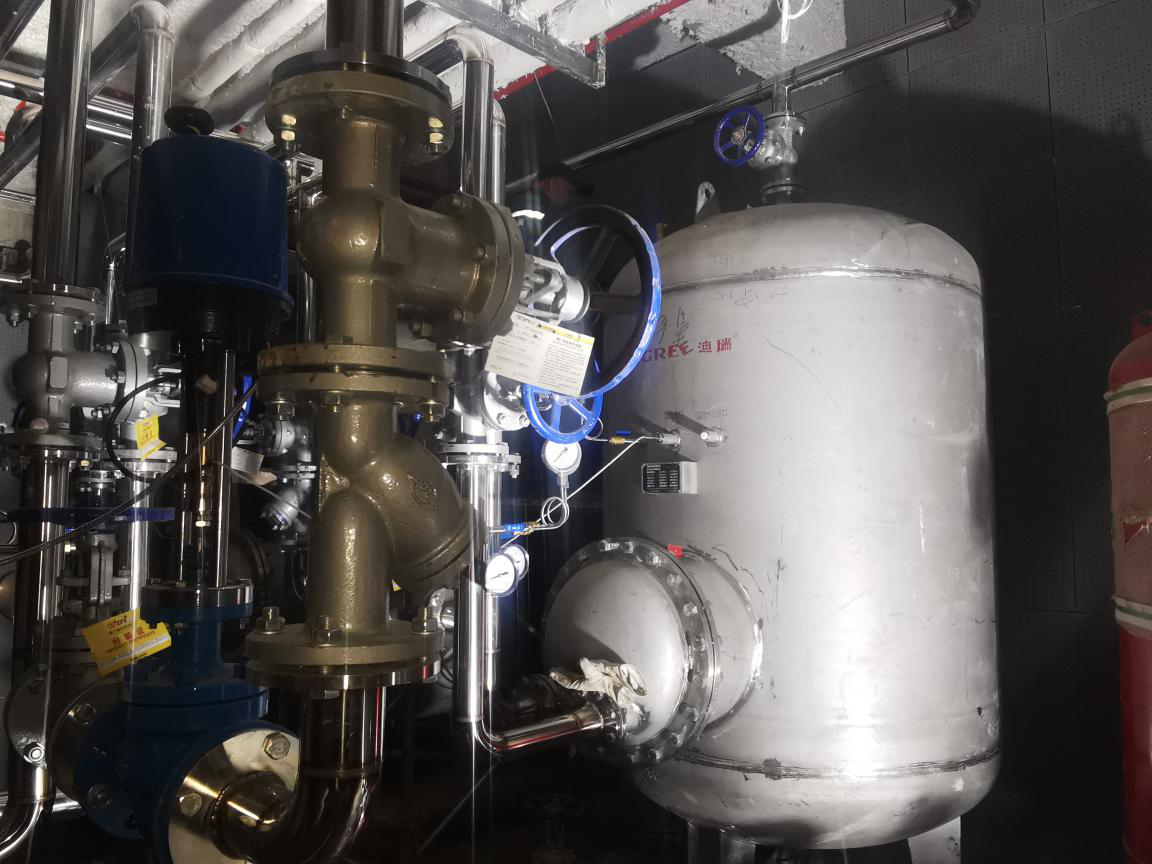 容積式換熱器，半容積式換熱器